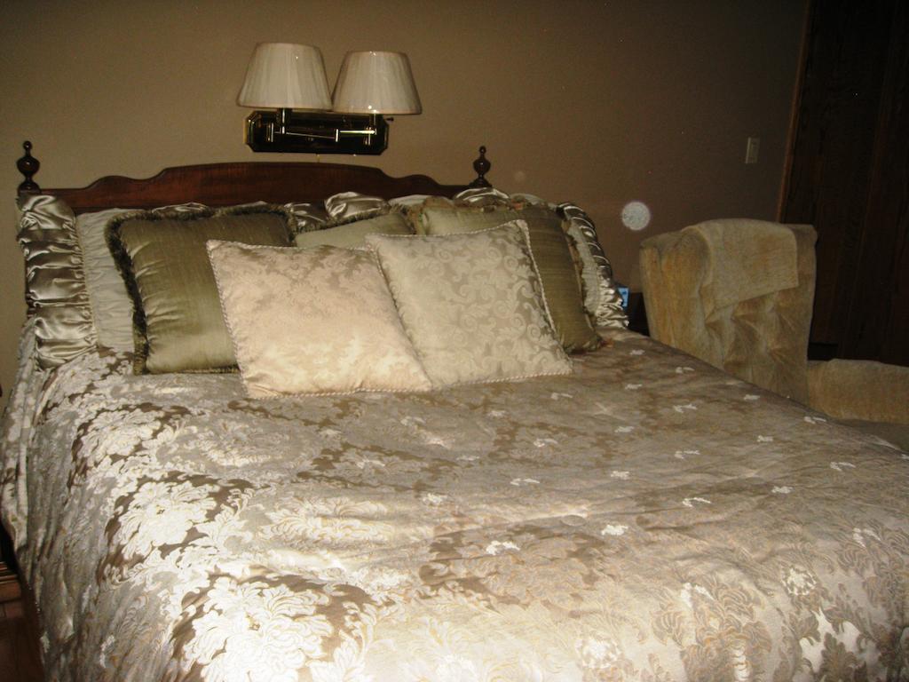 Mcdougall Lane Bed & Breakfast Drumheller Zewnętrze zdjęcie